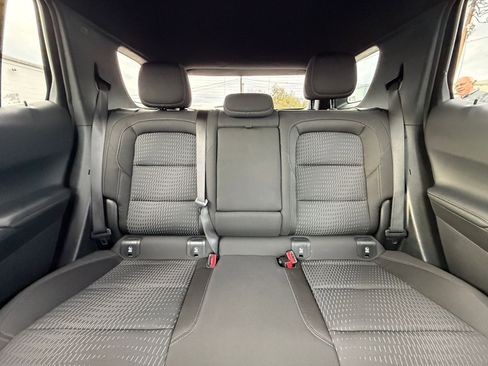 Used 2025 Chevrolet Equinox LT image 37