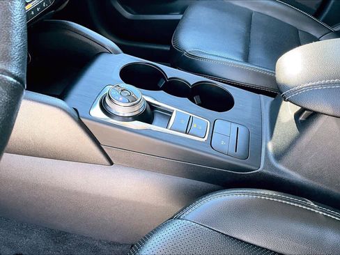 Used 2021 Ford Escape SEL image 17