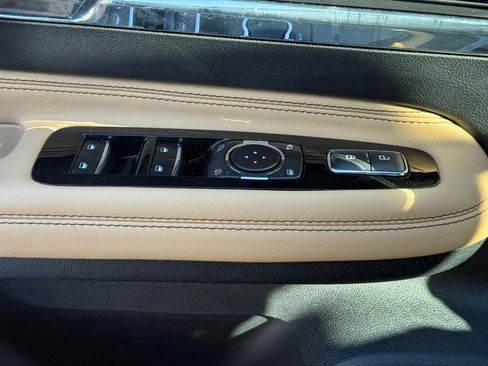 Certified 2022 Lincoln Corsair Reserve w/ Equipment Group 201A image 30