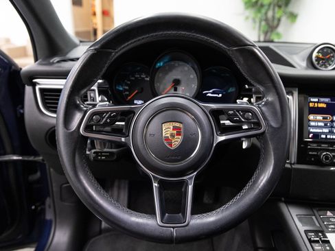 Used 2015 Porsche Macan S AWD/4WD image 16