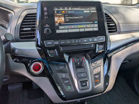 Used 2022 Honda Odyssey Touring image 31