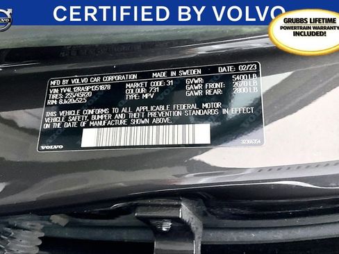 Certified 2023 Volvo XC60 B5 Ultimate w/ Climate Package image 44