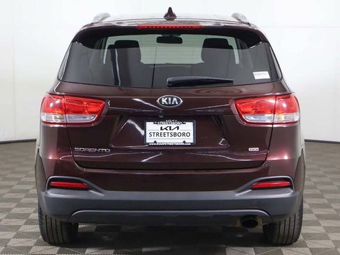 Used 2016 Kia Sorento AWD image 9