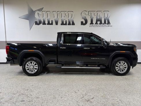 Used 2022 GMC Sierra 2500 Denali w/ Denali Ultimate Package image 34