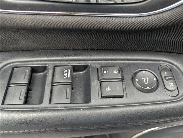 Used 2018 Honda HR-V EX image 10