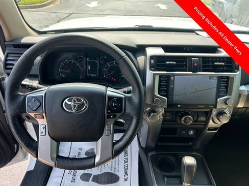 Used 2023 Toyota 4Runner SR5 Premium w/ Moonroof Package RWD image 6
