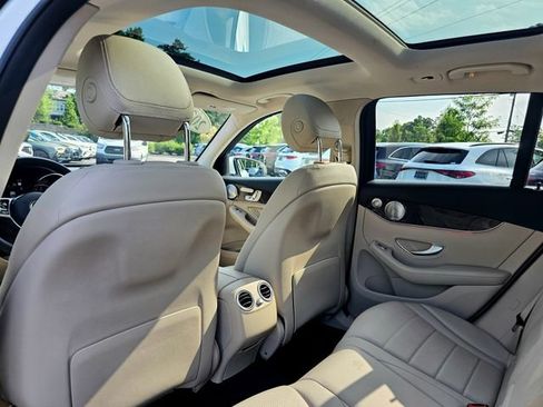 Certified 2020 Mercedes-Benz GLC 300 4MATIC image 25
