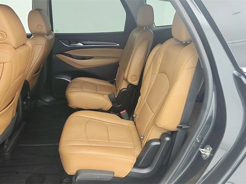 Used 2019 Buick Enclave Essence image 27