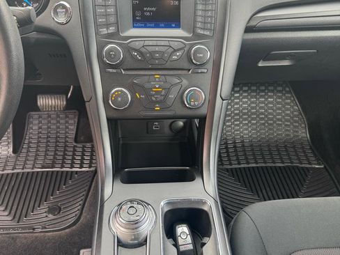 Used 2018 Ford Fusion S w/ Equipment Group 101A image 31