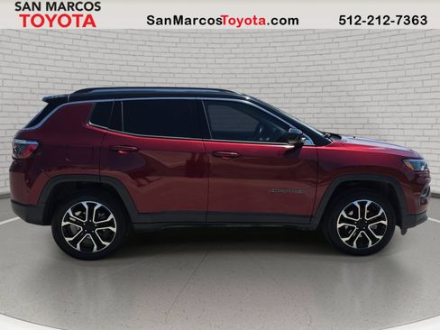 Used 2022 Jeep Compass Limited AWD/4WD image 5