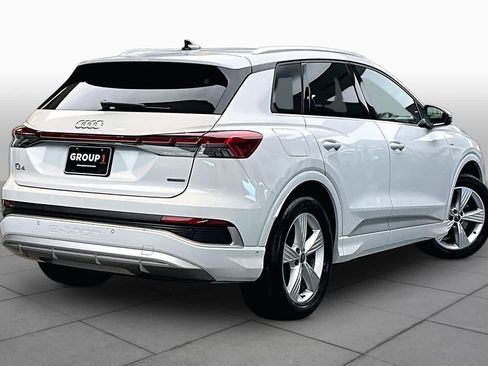 Used 2024 Audi Q4 e-tron Prestige AWD/4WD image 12