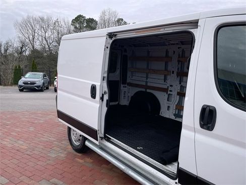 Used 2023 RAM ProMaster 2500 image 24