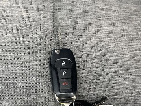 Used 2022 Ford F150 XL w/ Trailer Tow Package image 28