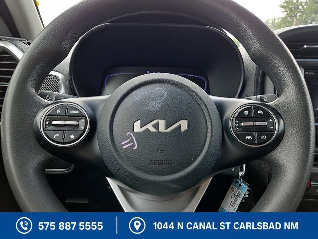 Used 2023 Kia Soul LX w/ Option Group 015 FWD image 20