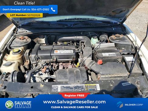 Used 2001 Saturn S-Series SL2 FWD image 15