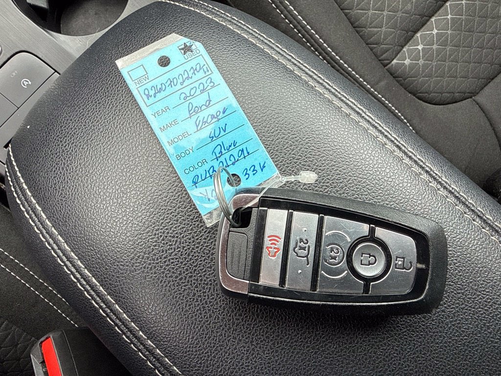 Used 2023 Ford Escape Active AWD/4WD image 36