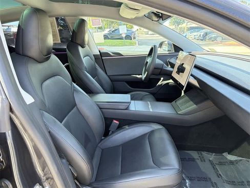 Used 2024 Tesla Model 3 Standard Range image 41