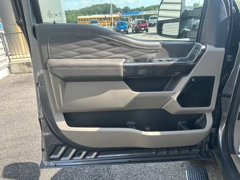 New 2026 Ford F250 Platinum w/ Platinum Plus Package AWD/4WD image 11