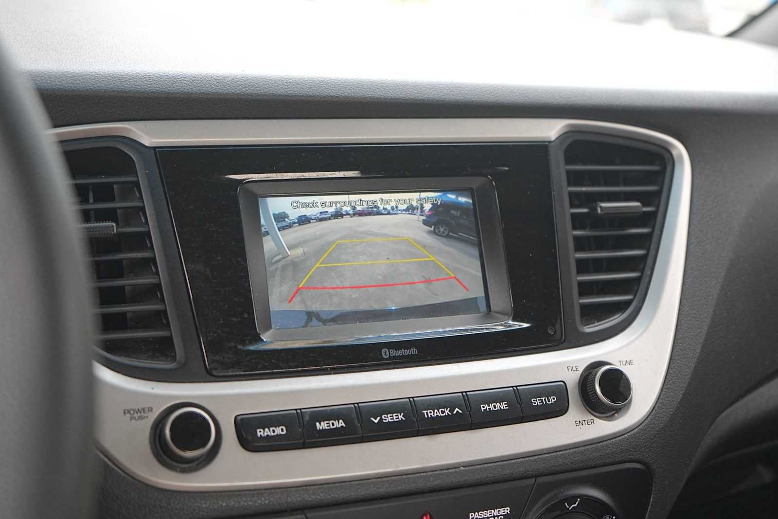 Used 2020 Hyundai Accent SE FWD image 24