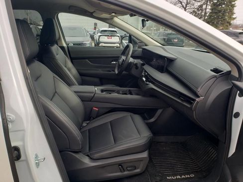 Used 2025 Nissan Murano SV image 24