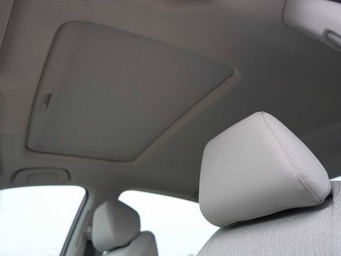 Used 2025 Honda Accord SE image 26