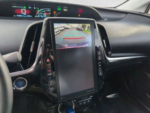 Used 2021 Toyota Prius Prime XLE w/ Carpet Mat Package (TMS) image 15