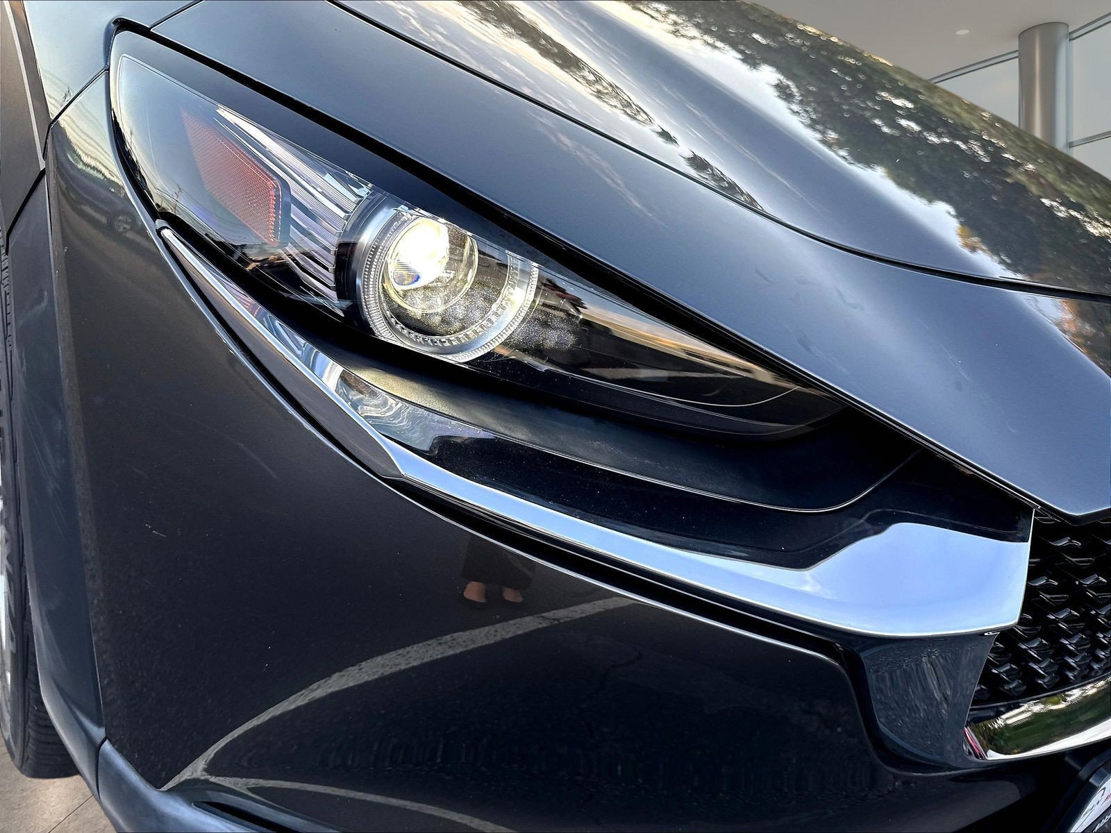 Used 2022 MAZDA CX-30 AWD 2.5 S w/ Premium Package image 34