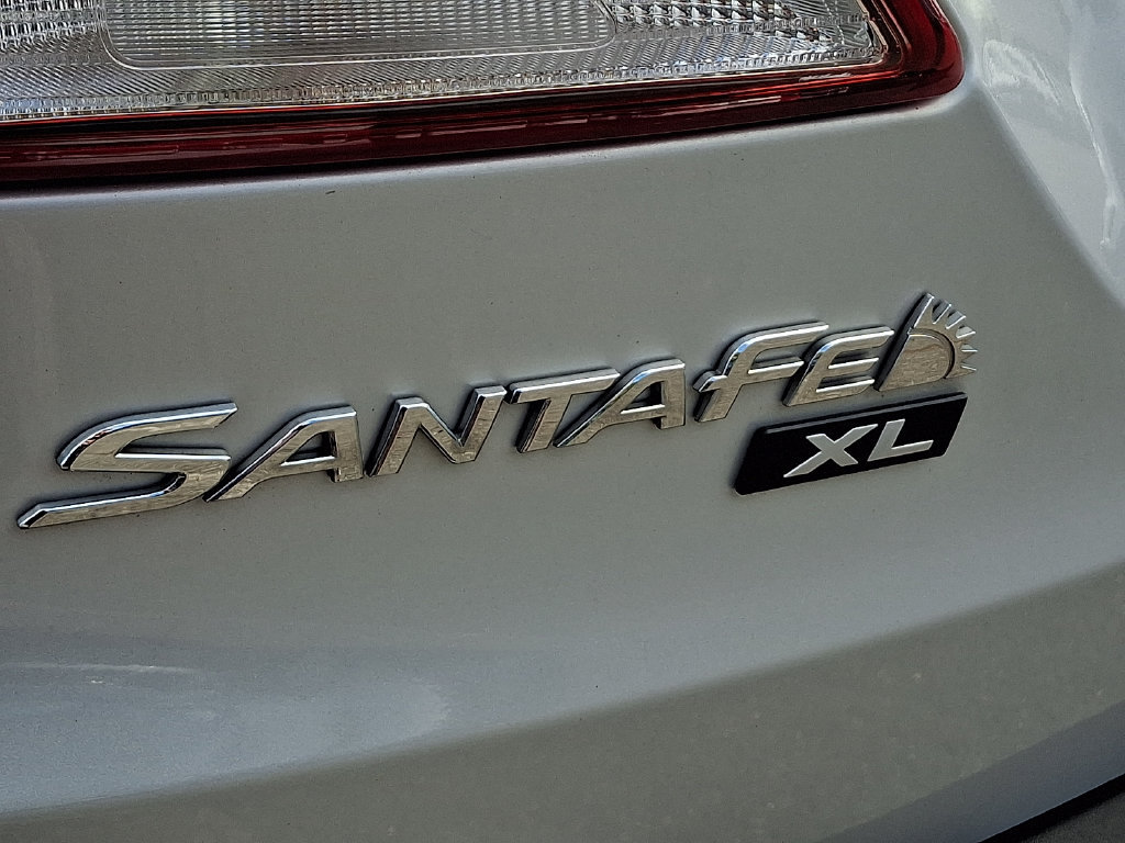 Used 2019 Hyundai Santa Fe XL SE AWD/4WD image 29
