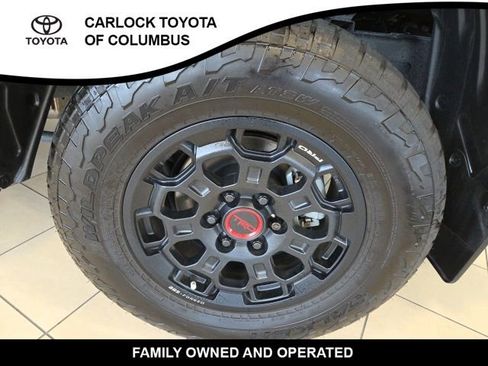 Used 2025 Toyota Tundra TRD Pro AWD/4WD image 10