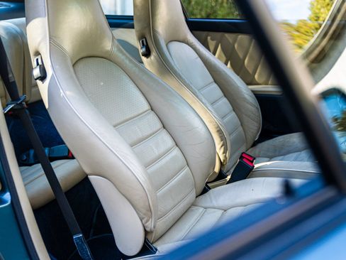 Used 1987 Porsche 911 Carrera RWD image 15