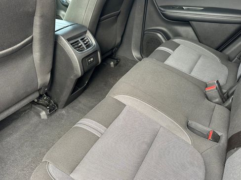 Used 2024 Chevrolet Blazer LT image 12