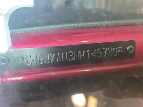 Used 2022 Jeep Wrangler Sport AWD/4WD image 14