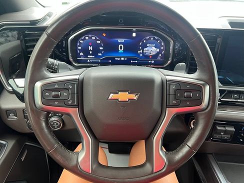 Used 2022 Chevrolet Silverado 1500 LTZ AWD/4WD image 14