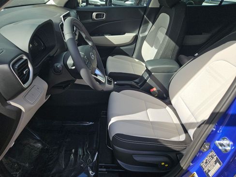 New 2026 Hyundai Venue SEL FWD image 13