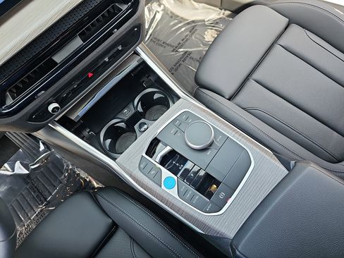 Used 2025 BMW i4 eDrive40 w/ Premium Package image 26