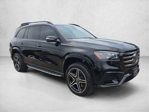 Certified 2024 Mercedes-Benz GLS 450 4MATIC image 3