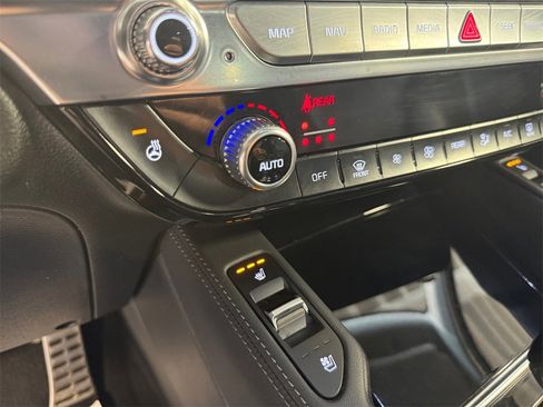 Certified 2024 Kia Telluride SX Prestige image 30