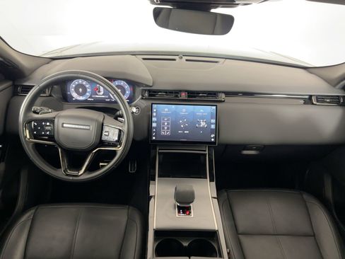 Used 2025 Land Rover Range Rover Velar Dynamic SE image 11