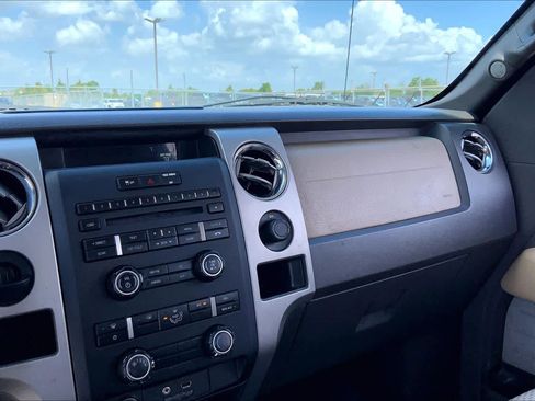 Used 2012 Ford F150 XLT w/ XLT Convenience Pkg image 34
