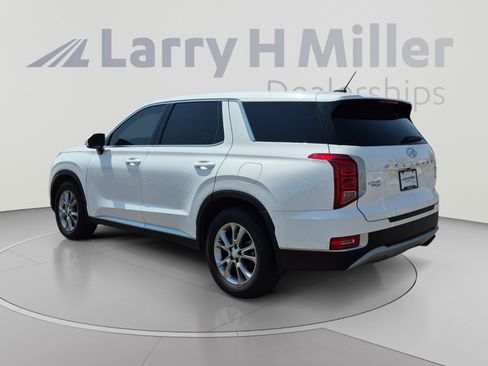 Used 2021 Hyundai Palisade SE AWD/4WD image 3