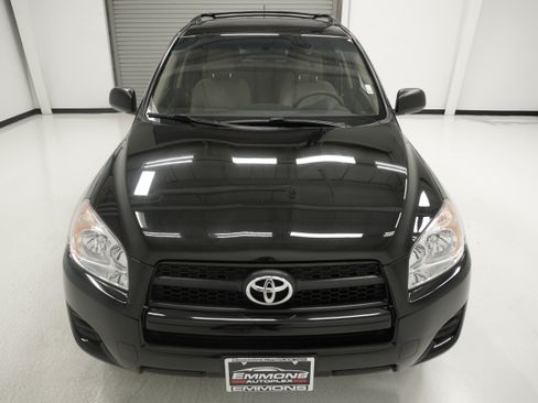 Used 2012 Toyota RAV4 FWD w/ Value Pkg image 2