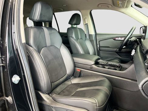 Used 2024 Honda Pilot EX-L image 28