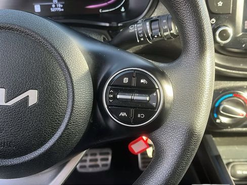 Used 2023 Kia Soul LX w/ LX Technology Package image 14