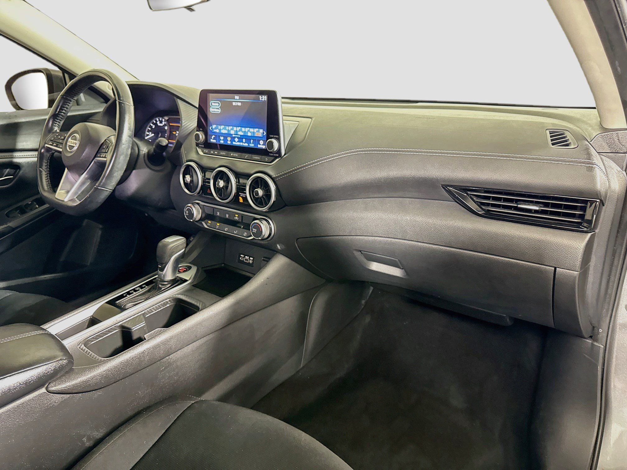 Used 2022 Nissan Sentra SV w/ Trunk Package FWD image 30