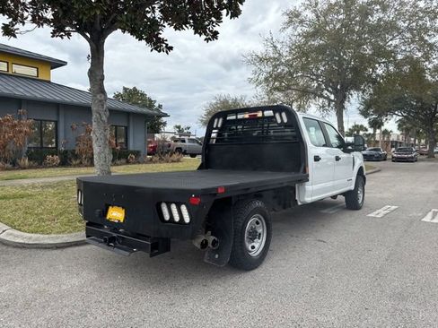 Used 2022 Ford F250 XL w/ Power Equipment Group image 6