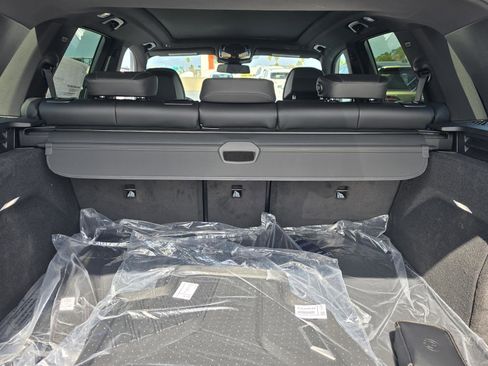 New 2026 BMW X5 xDrive40i w/ M Sport Package image 10