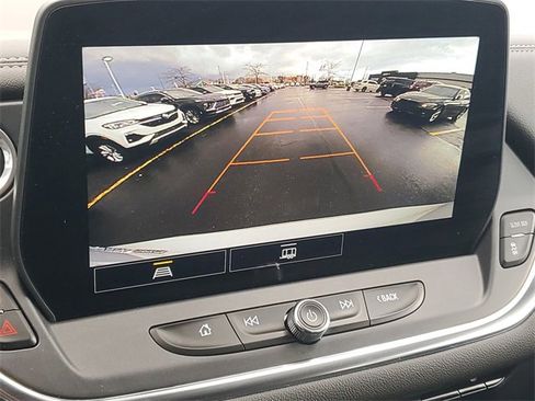 Certified 2023 Chevrolet Blazer LT w/ Convenience Package image 27