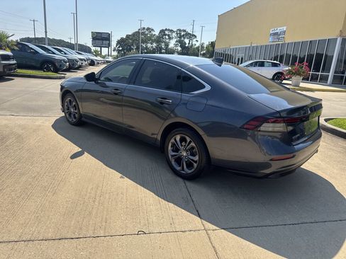 Used 2023 Honda Accord EX image 21