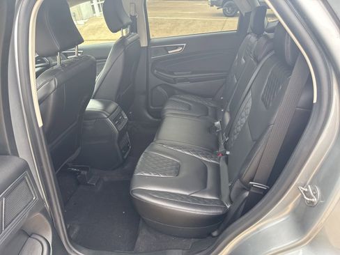 Used 2023 Ford Edge Titanium w/ Equipment Group 301A AWD/4WD image 10