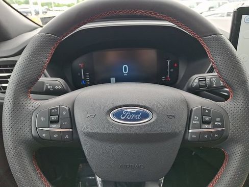 Certified 2023 Ford Escape ST-Line w/ Tech Pack #1 AWD/4WD image 18